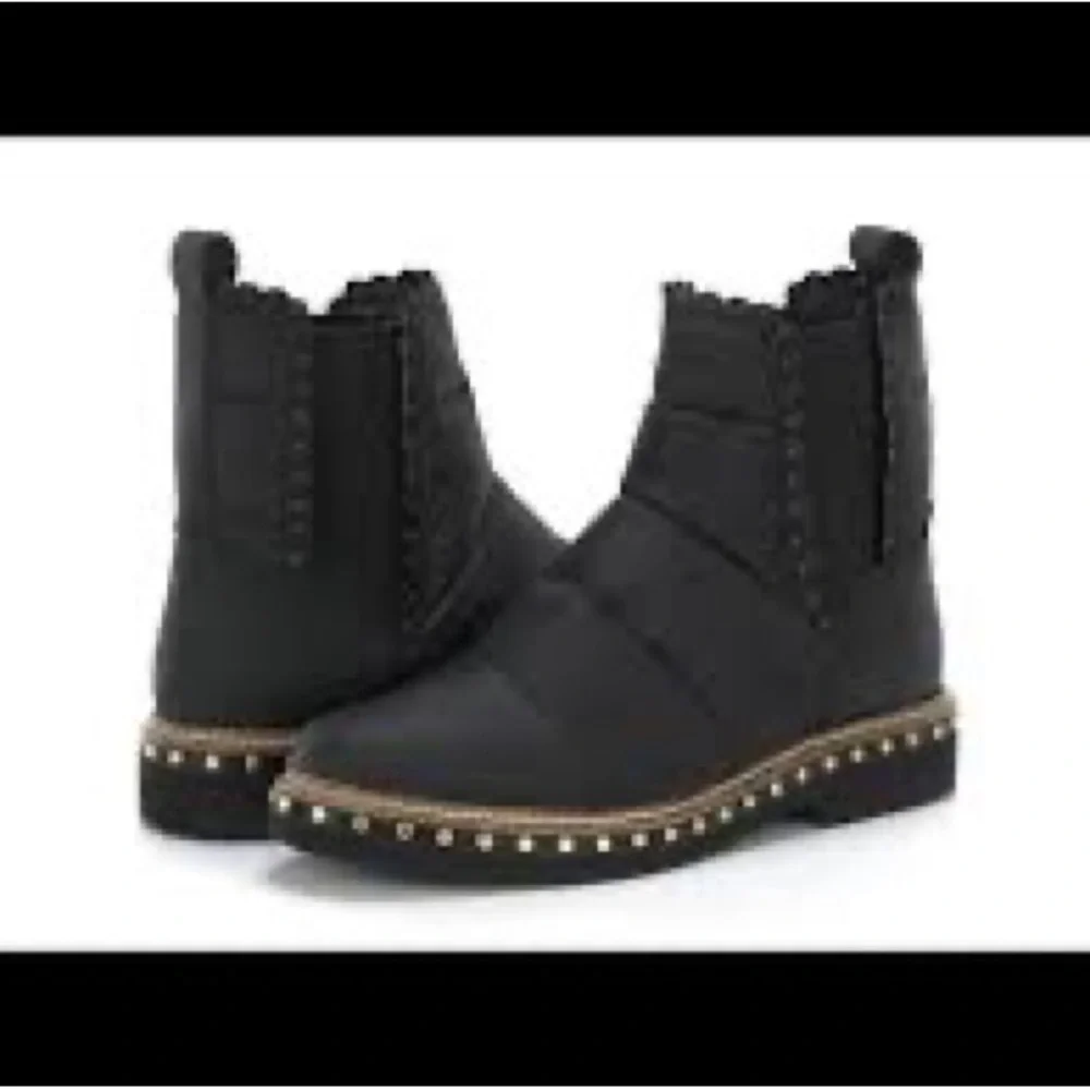 NWOT FREE PEOPLE BLACK ATLAS PUFFER CHELSEA BOOT Sz 38 - Picture 3 of 11